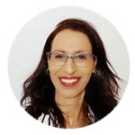 עידית שקד מדריכת הורים במרכז מיכל דליות